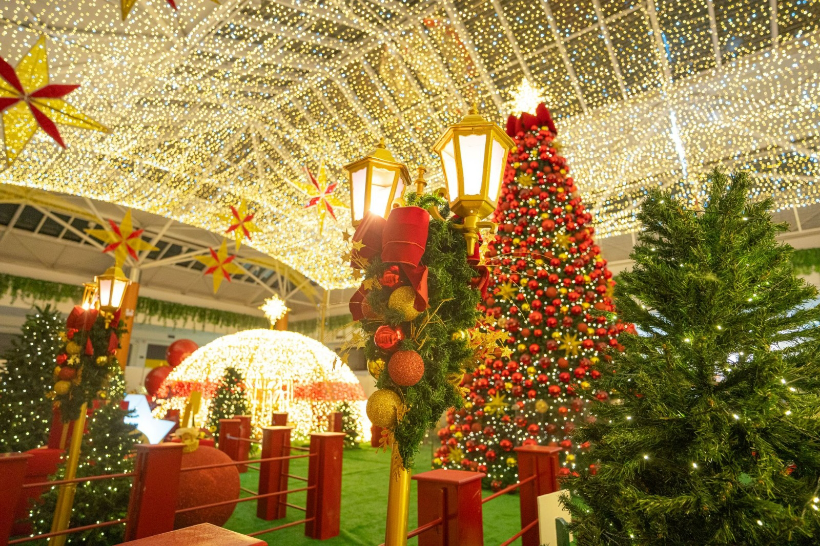 Shoppings do Grande Recife adotam horários estendidos para atender demanda do fim de ano