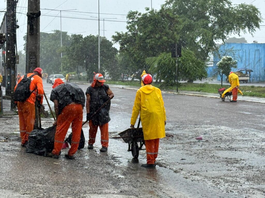 Olinda reforça limpeza urbana após chuvas intensas e mobiliza força-tarefa emergencial