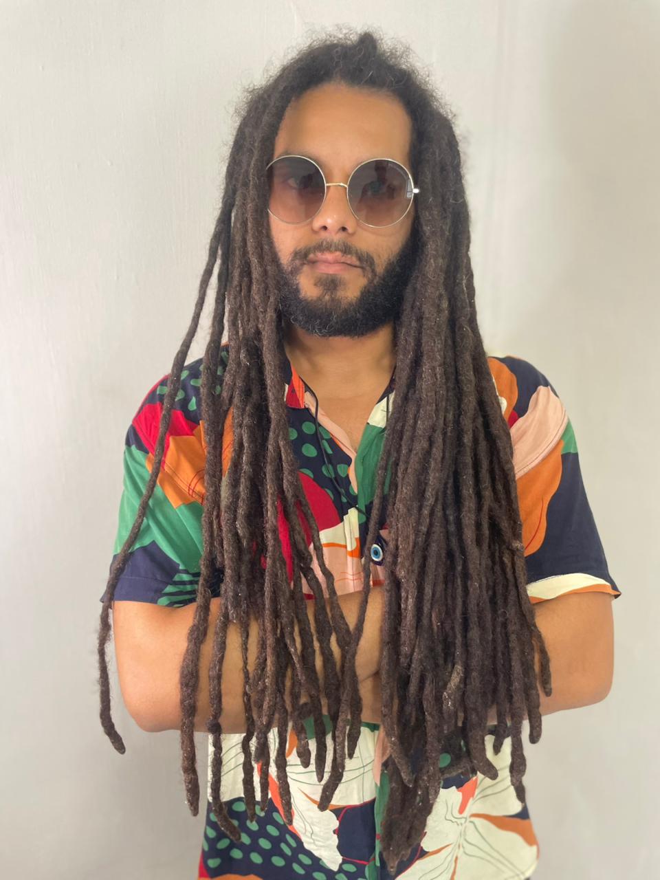 Yuri Mello lança ‘Delírio’ e aposta em reggae brasileiro para ampliar espaço na cena nacional
