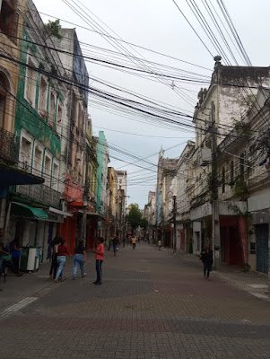 Rua da Imperatriz será reaberta para carros em setembro no Centro do Recife